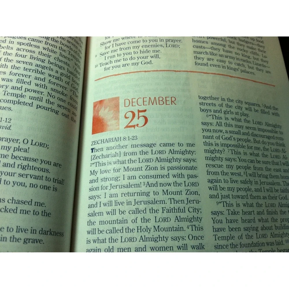 The One Year Bible For Women -‎ The New Living Translation